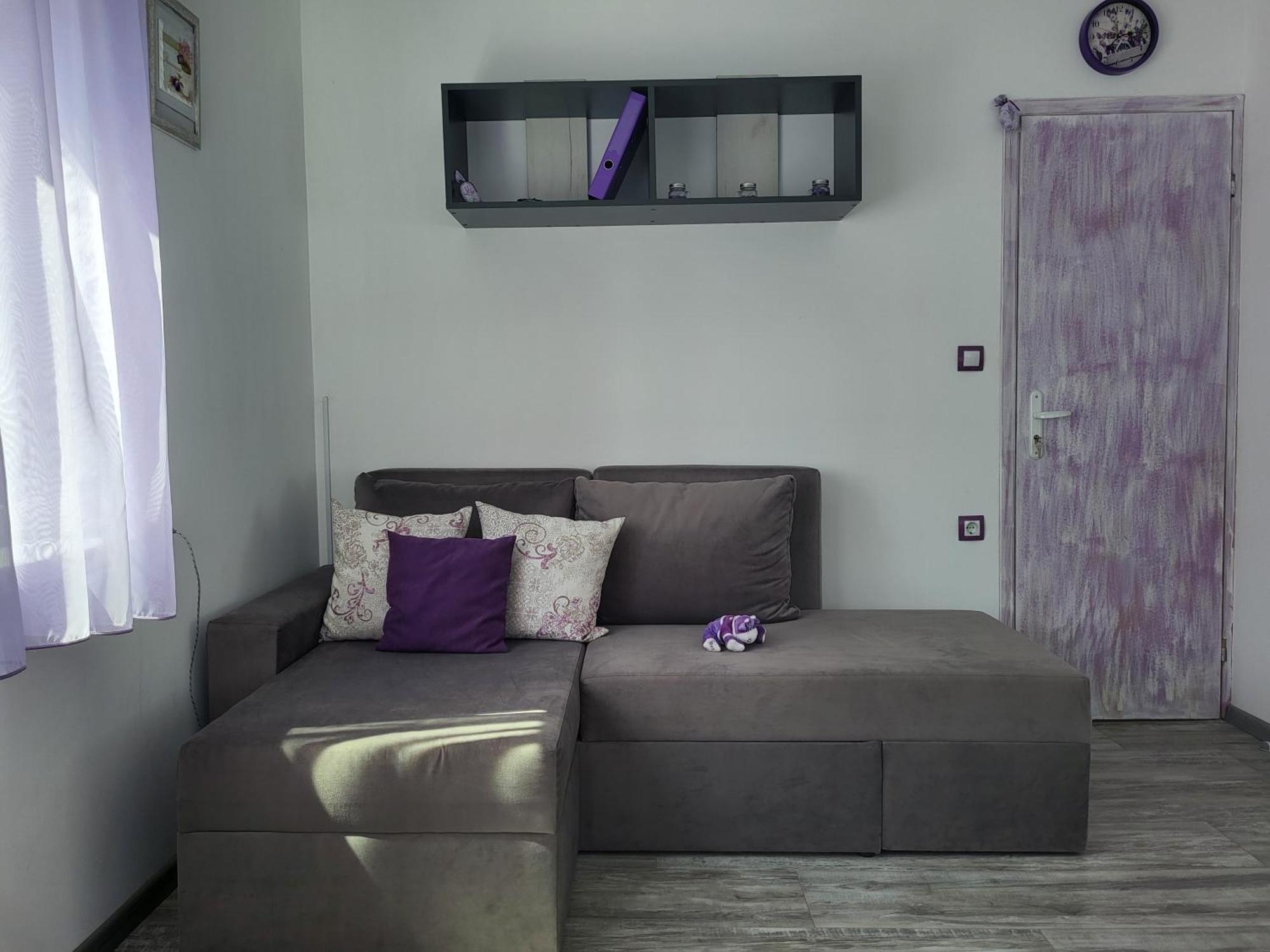 Purple Studios Veliko Tărnovo Rum bild