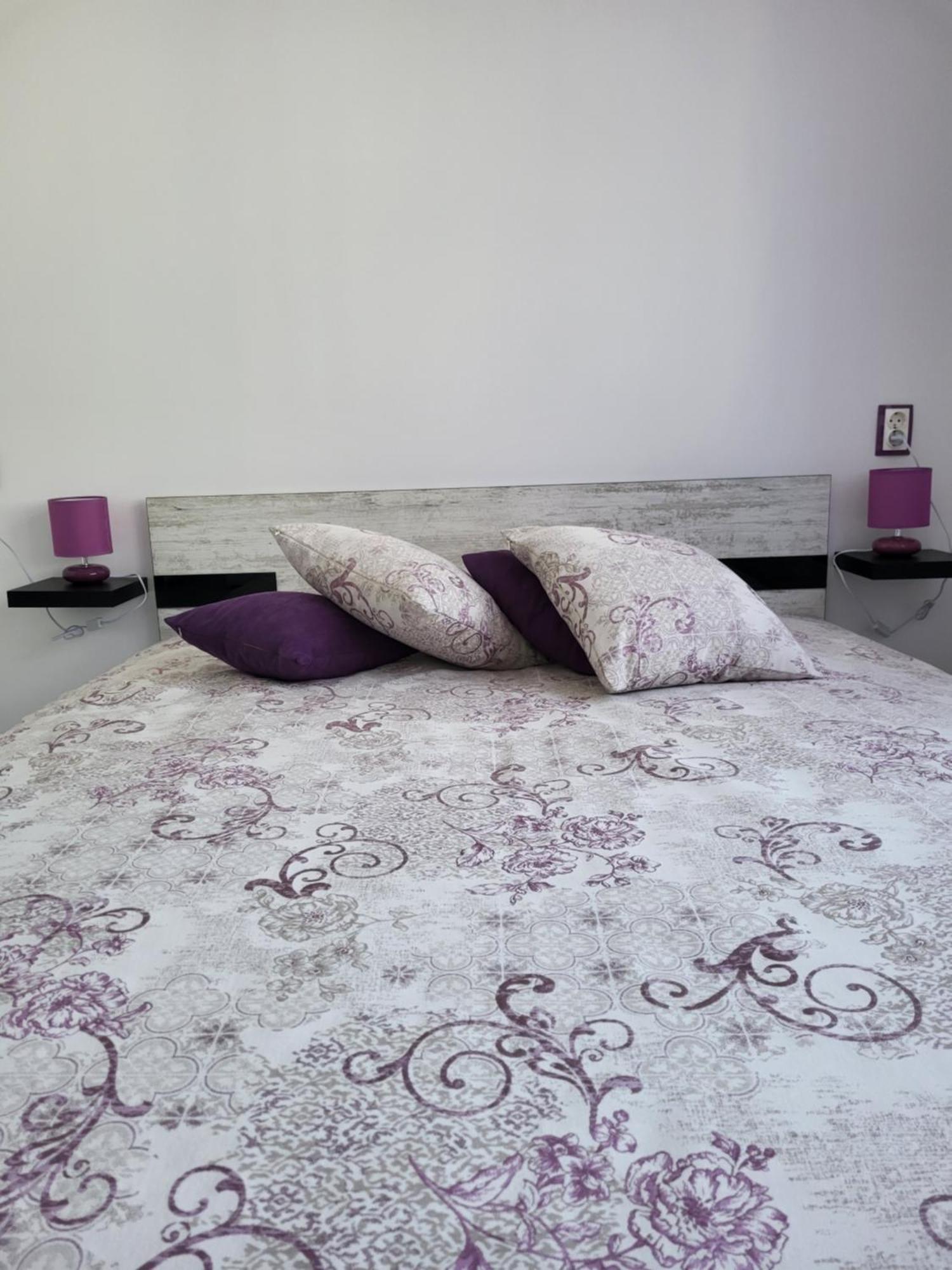 Purple Studios Veliko Tărnovo Rum bild