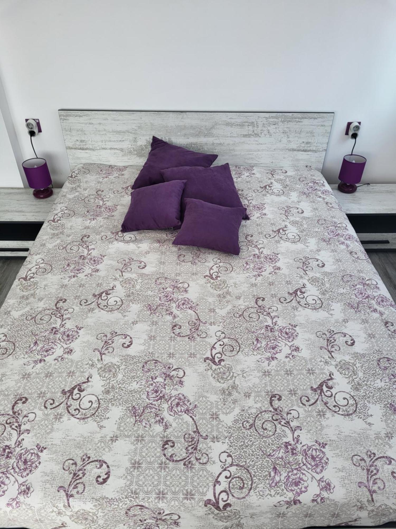 Purple Studios Veliko Tărnovo Rum bild